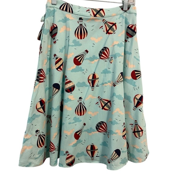 Royal Monk Feels Like Soaring Wrap Skirt in Blue Hot Air Ballon Size Small - Picture 10 of 10